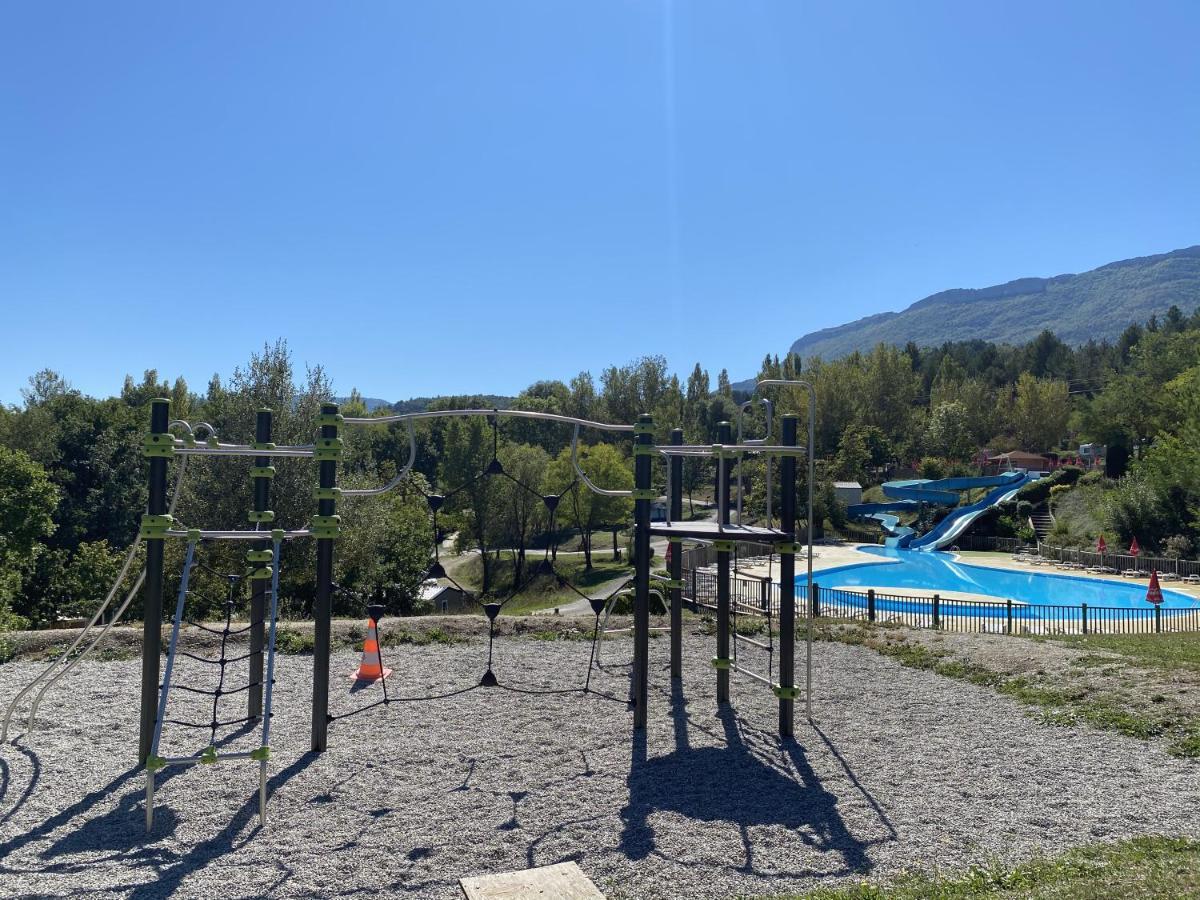 Camping le Couriou Recoubeau-Jansac Extérieur photo