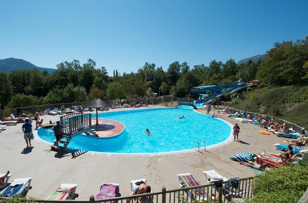 Camping le Couriou Recoubeau-Jansac Extérieur photo